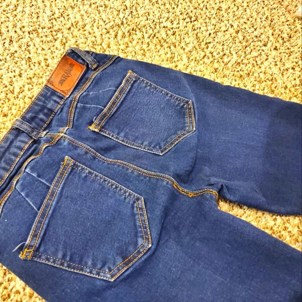 Skinny jeans